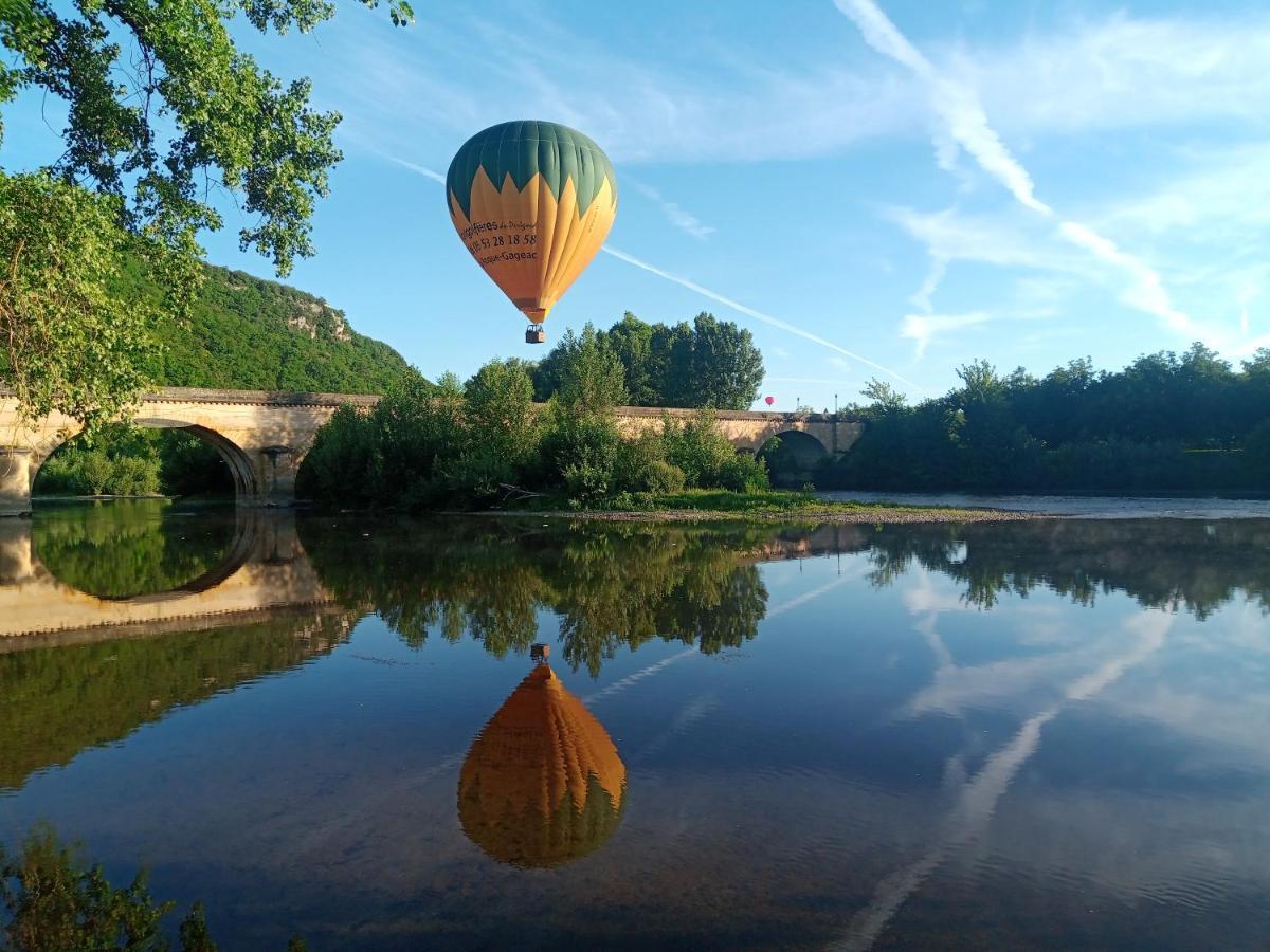 Au Pied Du Chateau - 5 A 11 Personnes - Baignade-Canoe-Piste Cyclable A 100 M Castelnaud La Chapelle Ngoại thất bức ảnh