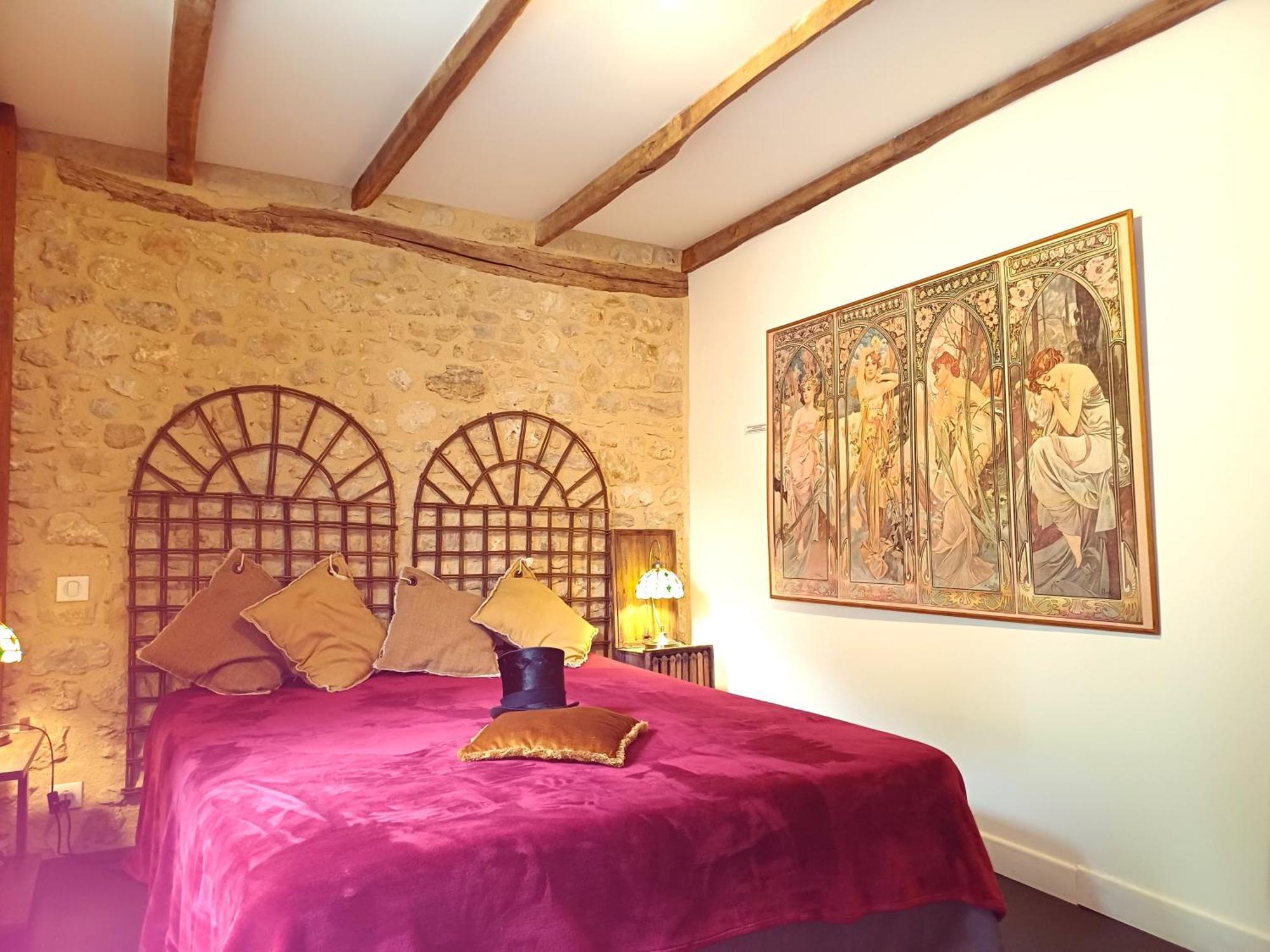 Au Pied Du Chateau - 5 A 11 Personnes - Baignade-Canoe-Piste Cyclable A 100 M Castelnaud La Chapelle Ngoại thất bức ảnh